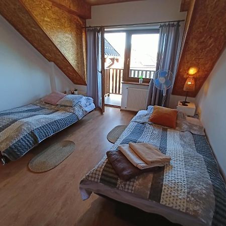 Solorena Junoszyno Exteriör bild