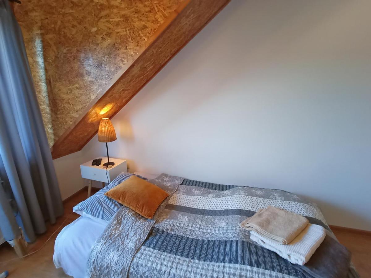 Solorena Junoszyno Exteriör bild