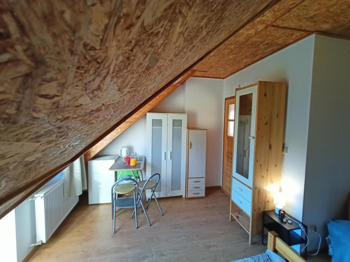 Solorena Junoszyno Exteriör bild
