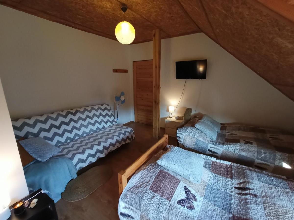 Solorena Junoszyno Exteriör bild