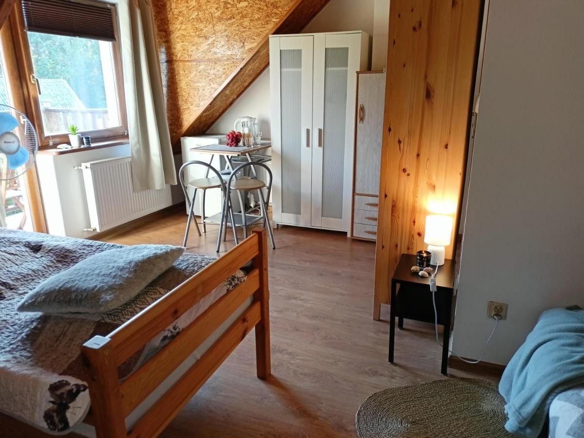 Solorena Junoszyno Exteriör bild